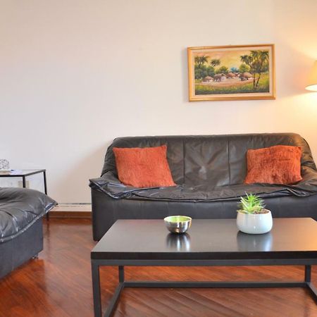 Cozy One Bedroom Apartment In Milano, Brera Kültér fotó