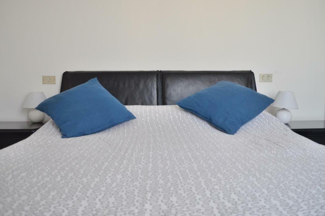 Cozy One Bedroom Apartment In Milano, Brera Kültér fotó
